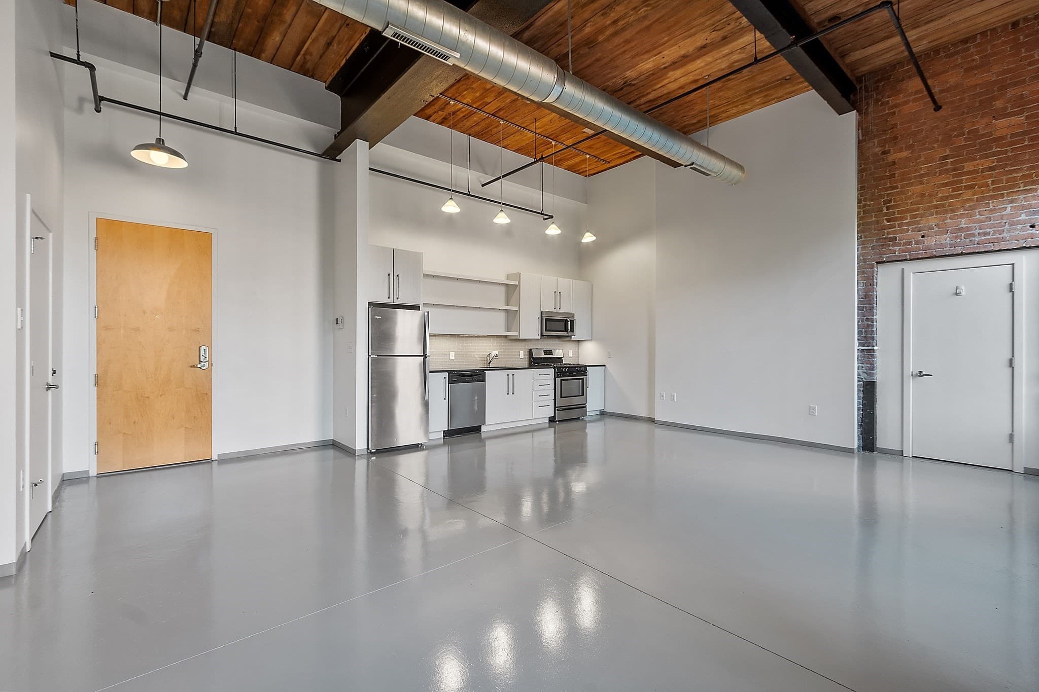 Condominium at 160 Water St # 109, Williamstown MA 01267, photo 7 of 42