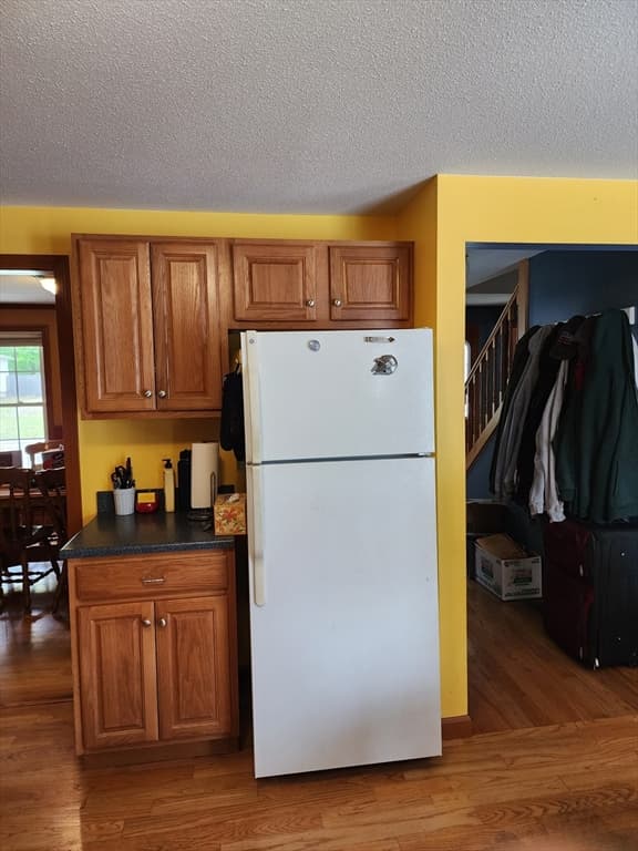 Single Family Residence at 33 Guerin St, Chicopee MA 01020, Chicopee, photo 9 of 26