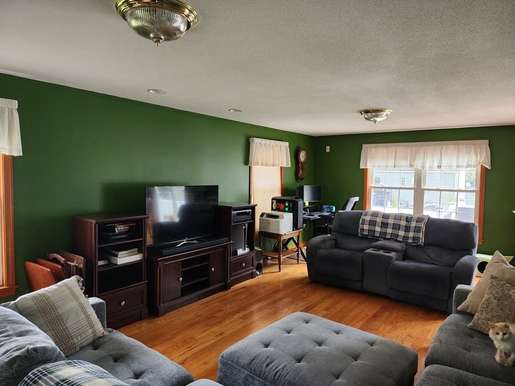 Single Family Residence at 33 Guerin St, Chicopee MA 01020, Chicopee, photo 14 of 26