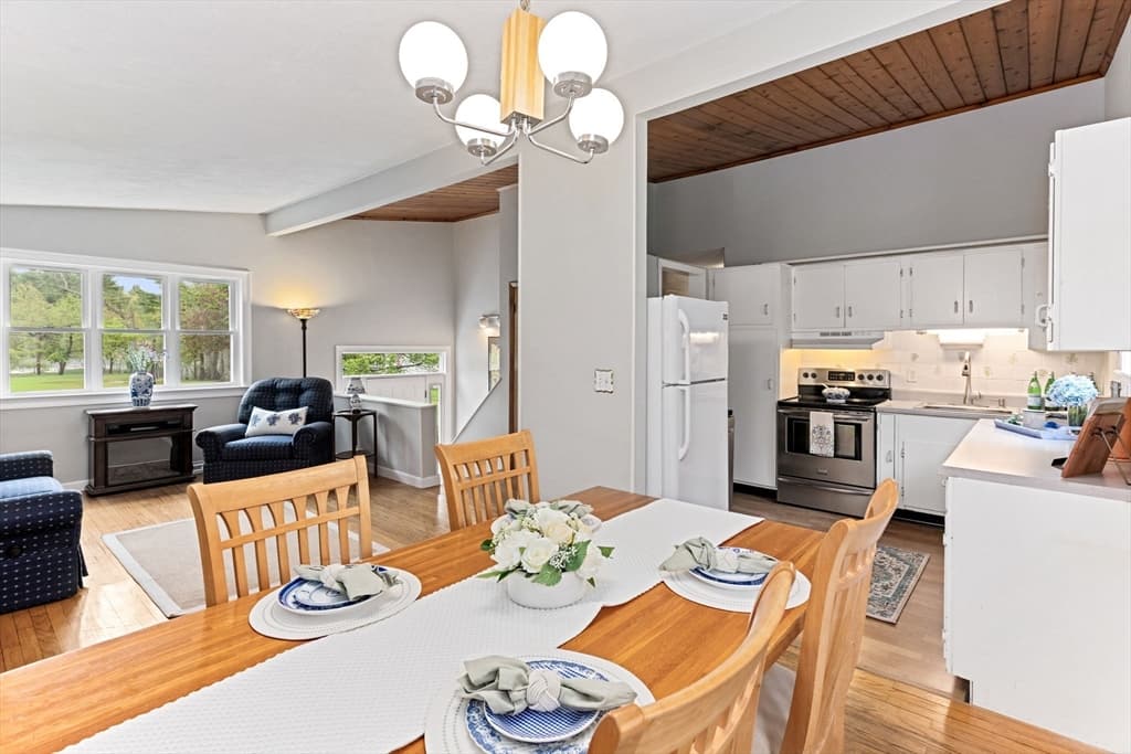 193 Orchard Street, Millis MA 02054 photo 9