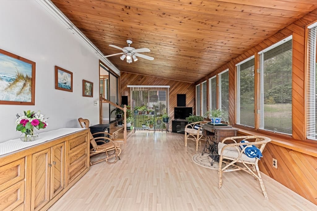 193 Orchard Street, Millis MA 02054 photo 8