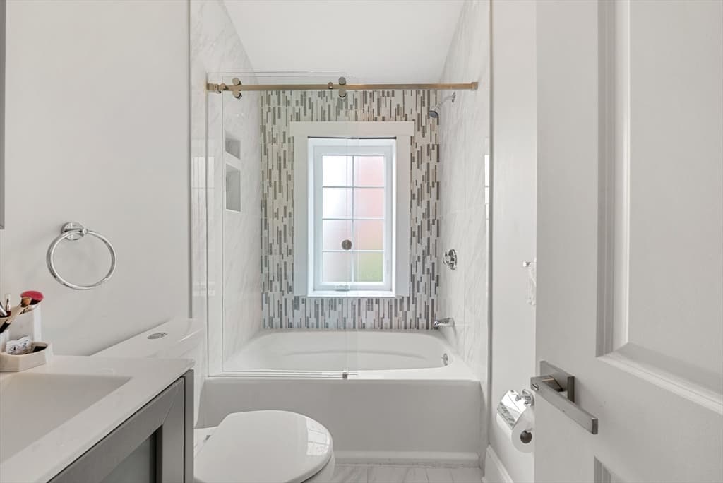 209 Green St, Cambridge MA 02139 photo 38