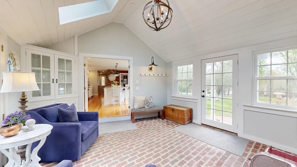 Single Family Residence at 375 Linebrook Rd, Ipswich MA 01938, Ipswich, photo 12 of 42