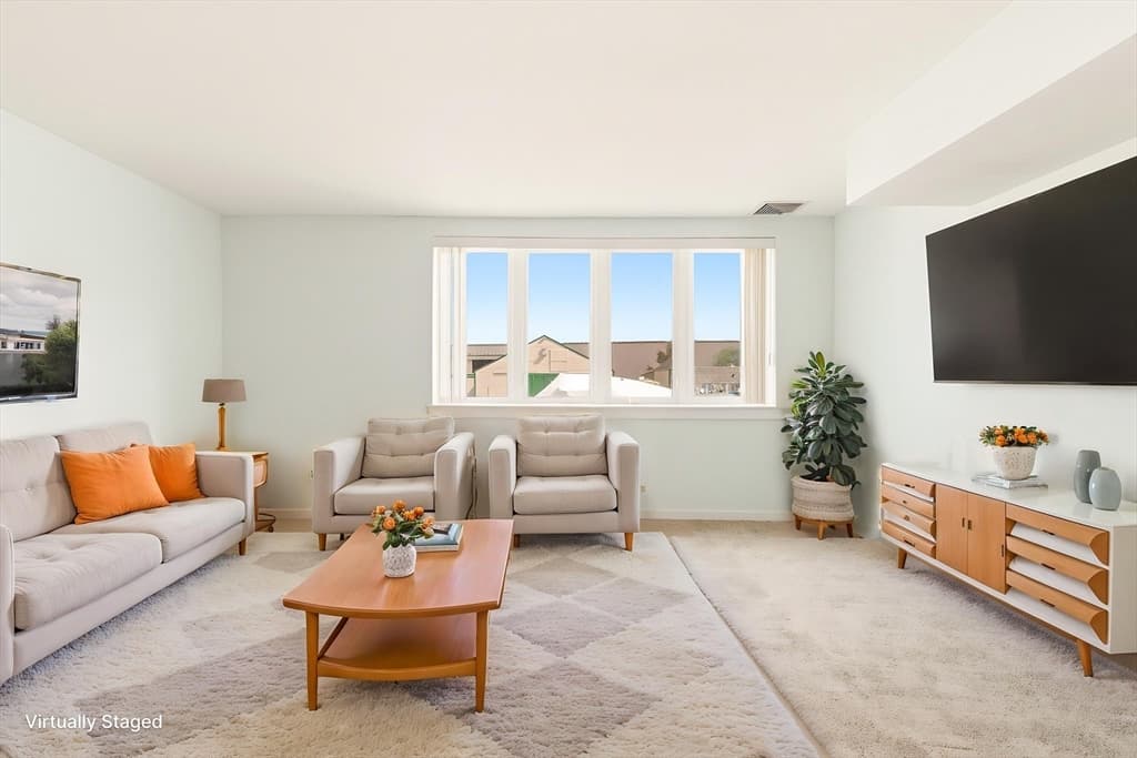 Condominium at 45 Main St # 27, Wareham MA 02571, photo 7 of 29