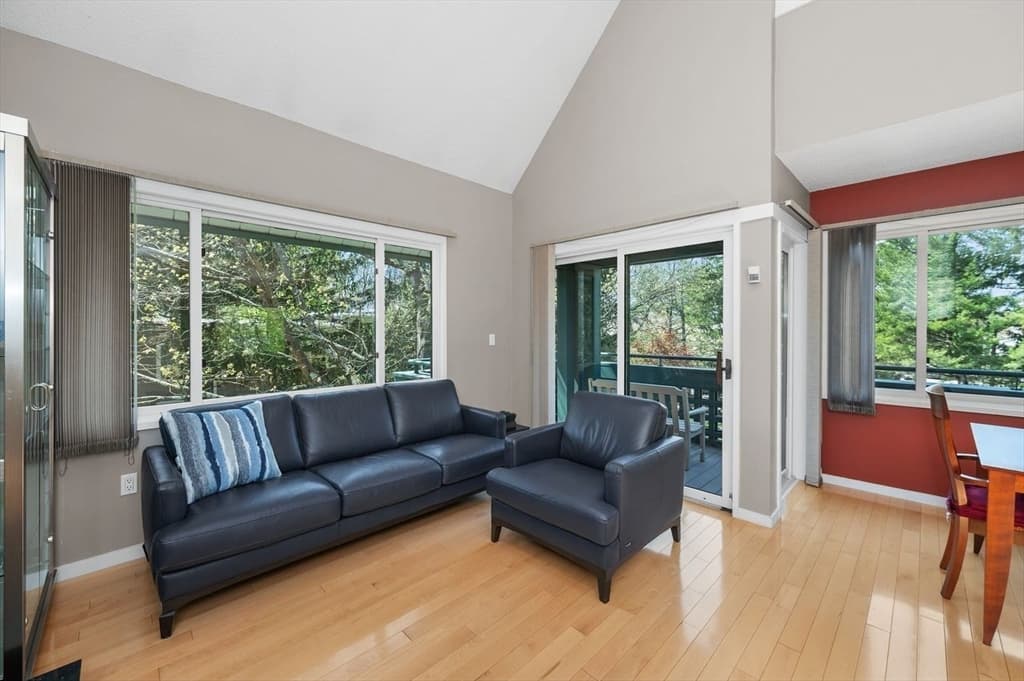 Condominium at 1175 Chestnut Street # 12, Newton MA 02464, photo 6 of 40