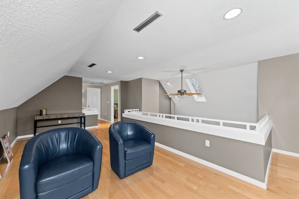 Condominium at 1175 Chestnut Street # 12, Newton MA 02464, photo 36 of 40