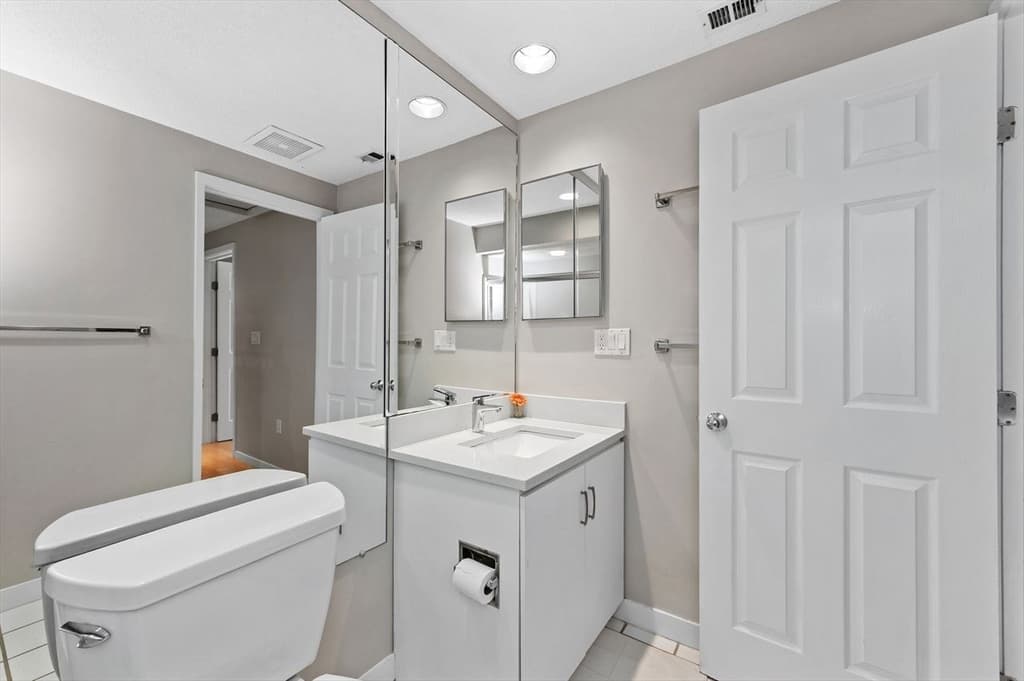 Condominium at 1175 Chestnut Street # 12, Newton MA 02464, photo 30 of 40
