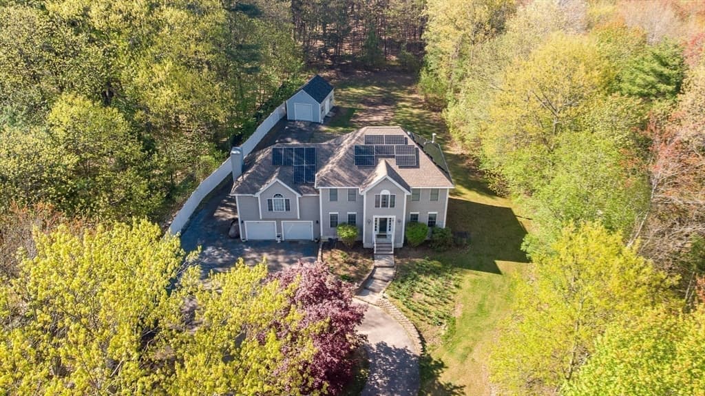 Single Family Residence at 3 Avalon Court, Methuen MA 01844, Methuen, photo 38 of 40