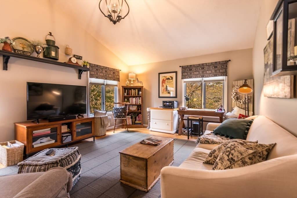 Condominium at 6 Aspen Rd # 6, Bourne MA 02532, photo 19 of 40