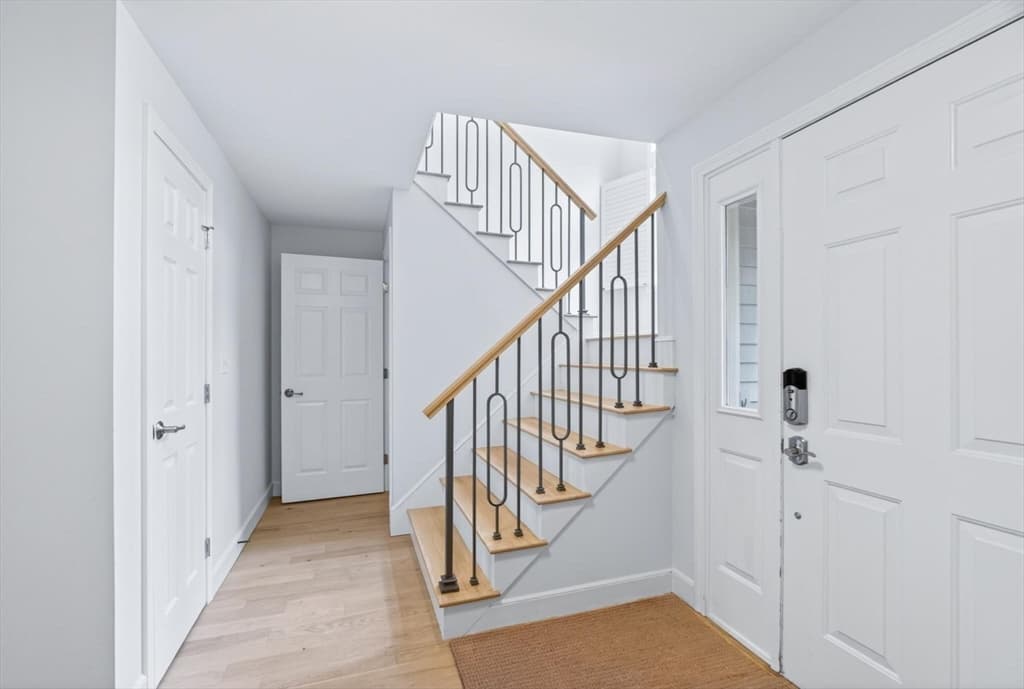 Condominium at 4 Deer Grass Ln # 4, Acton MA 01720, photo 17 of 42