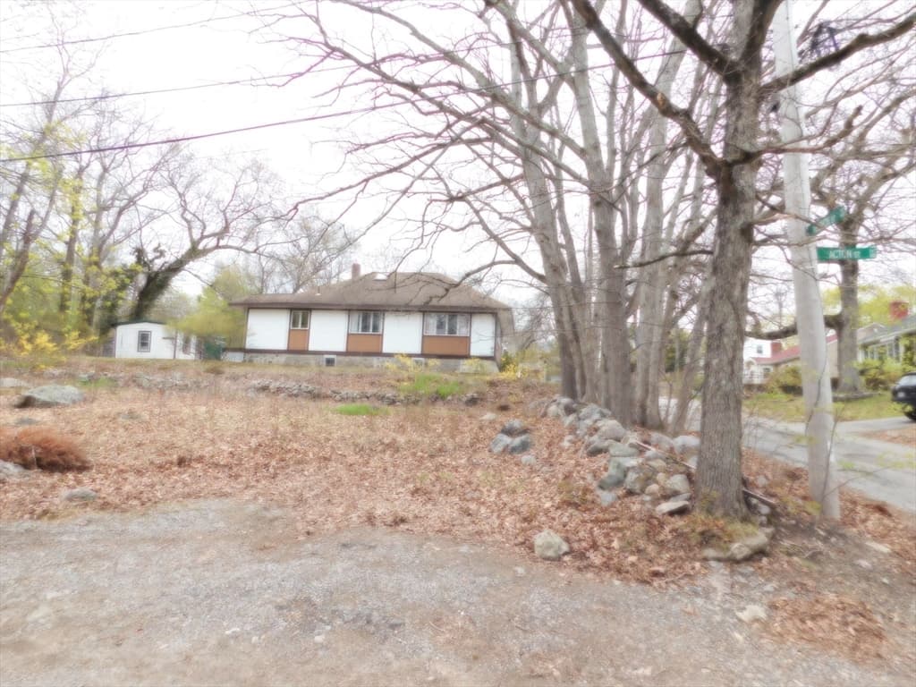Single Family Residence at 22 Vernon St, Boston MA 02136, photo 23 of 25