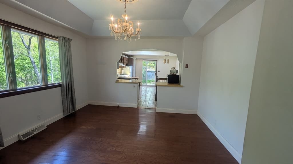 Single Family Residence at 22 Vernon St, Boston MA 02136, photo 6 of 25