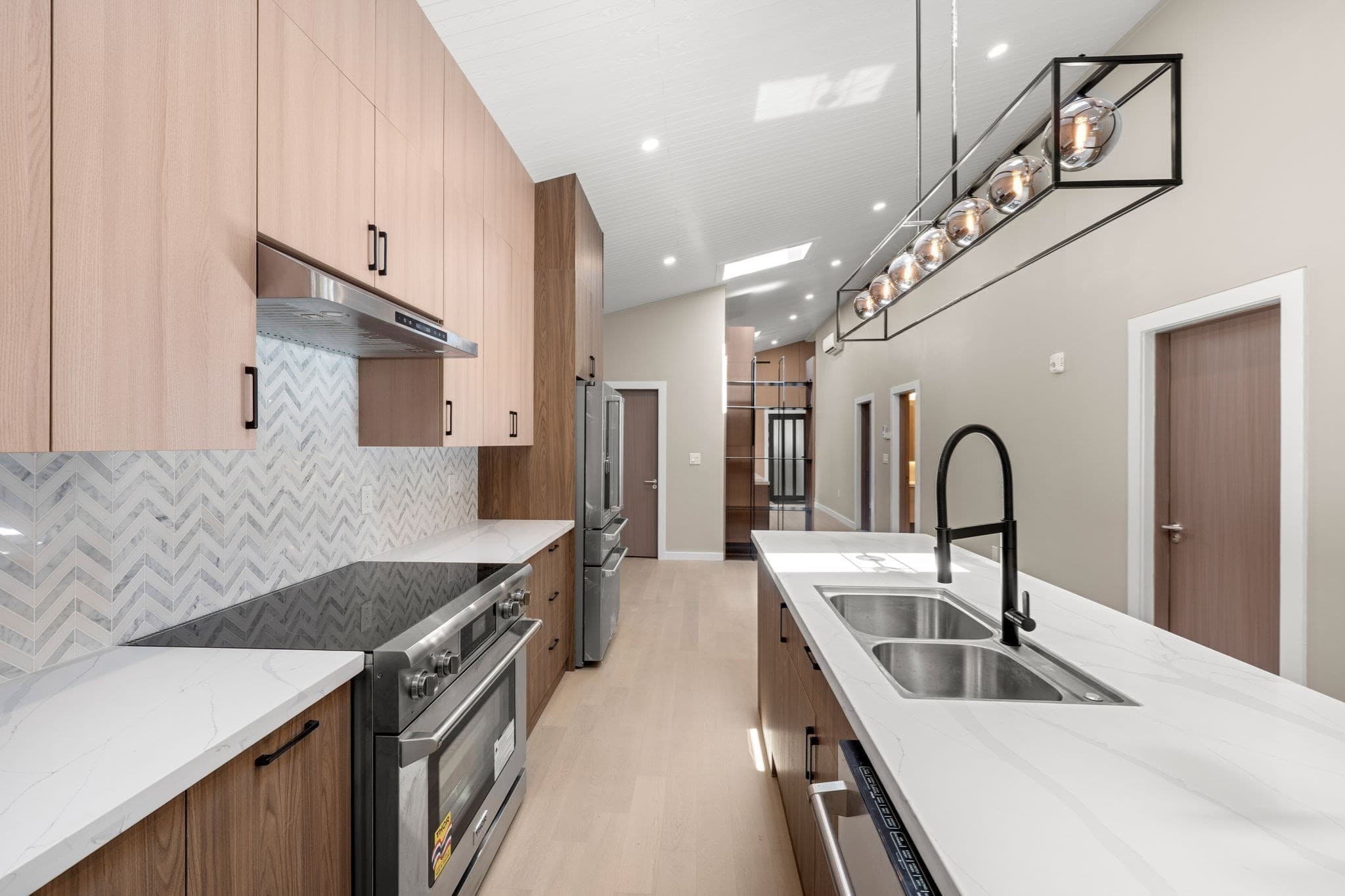 Condominium at 14 Schuyler # 4, Boston MA 02121, Boston, photo 6 of 31