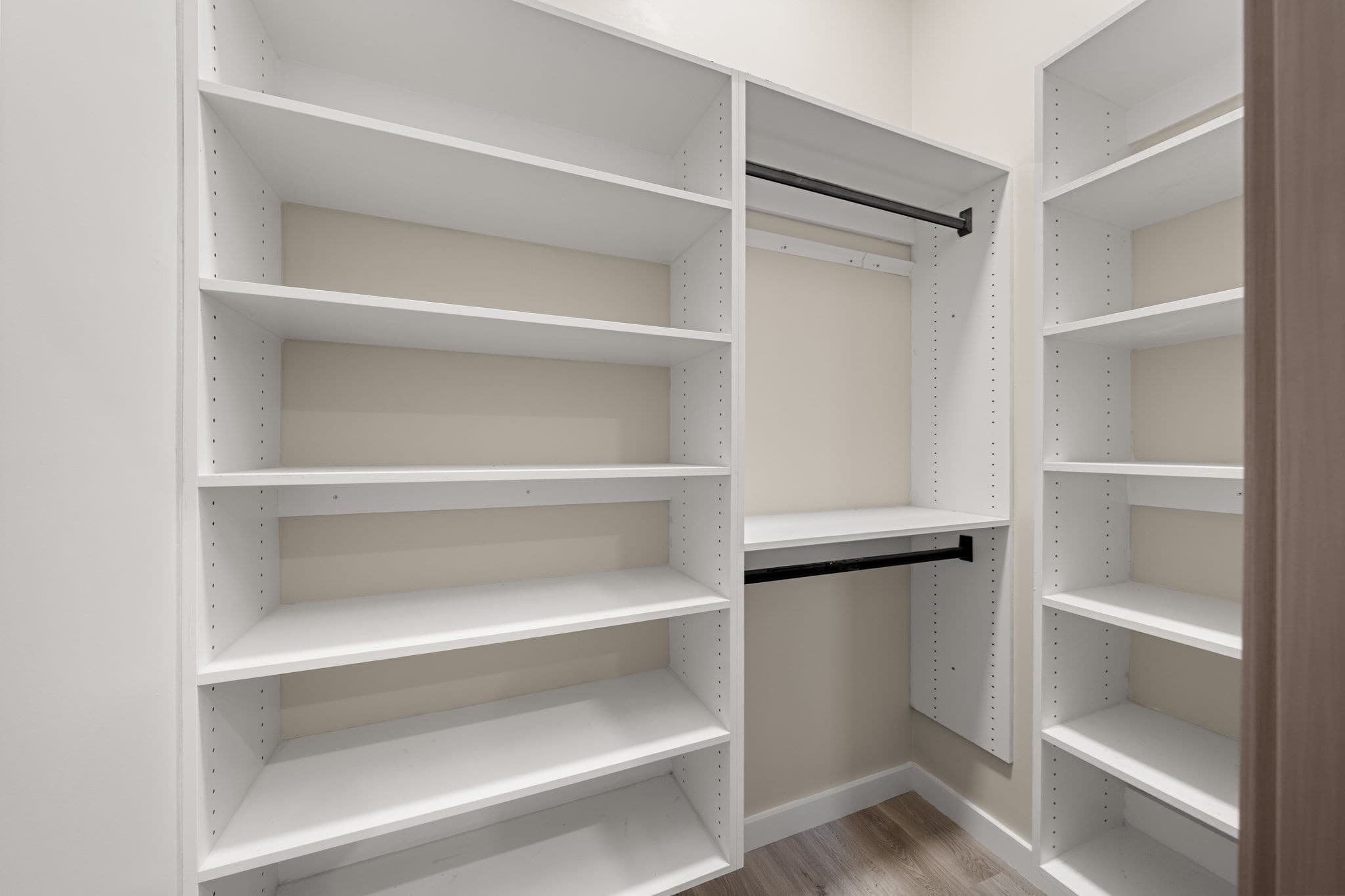 Condominium at 14 Schuyler # 4, Boston MA 02121, Boston, photo 24 of 31