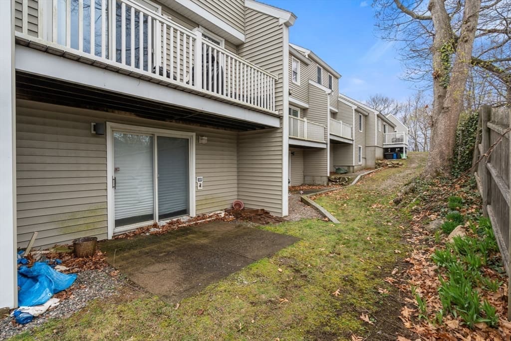 Condominium at 85 Victoria Heights # 85, Boston MA 02136, photo 23 of 24