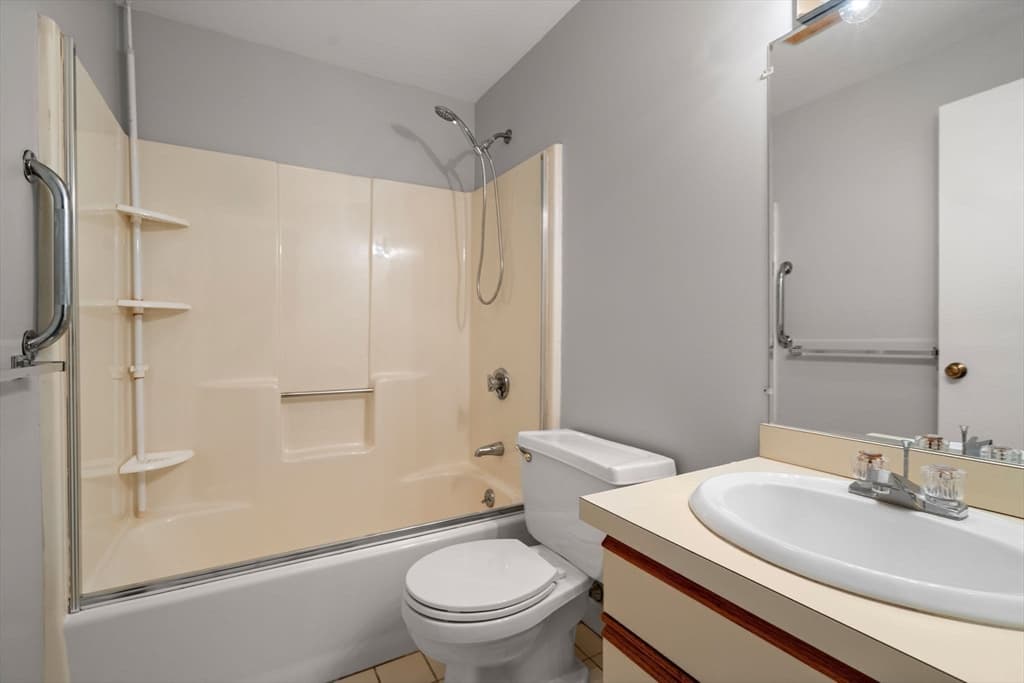 Condominium at 85 Victoria Heights # 85, Boston MA 02136, photo 10 of 24