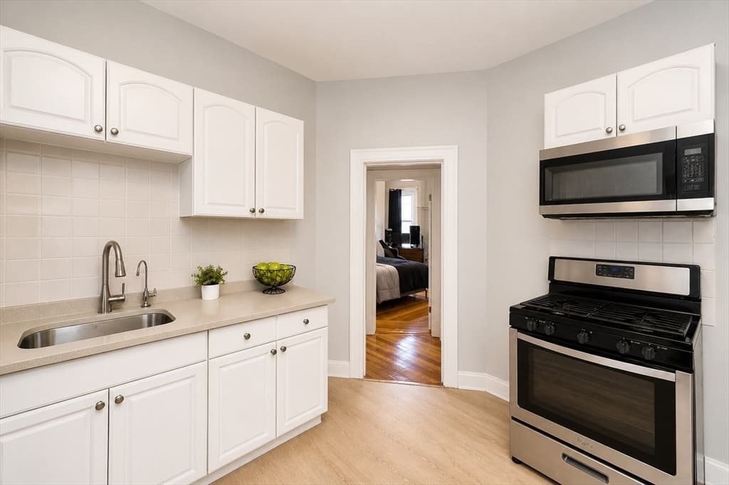 3 Family at 45 Msgr Patrick J Lydon Way, Boston MA 02124, Boston, photo 9 of 29