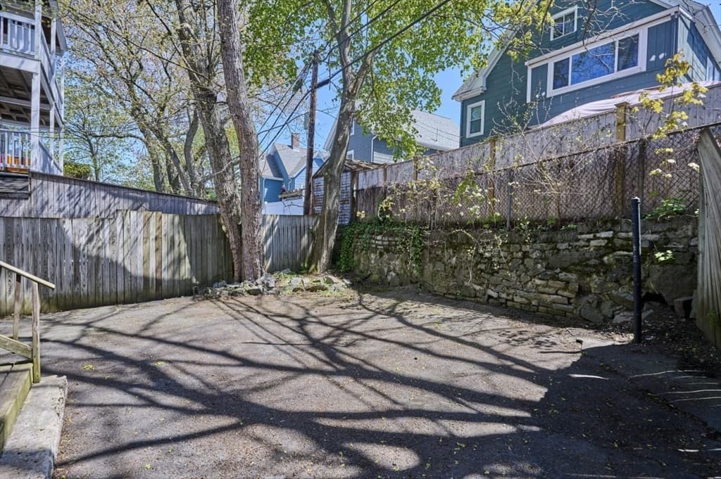 3 Family at 45 Msgr Patrick J Lydon Way, Boston MA 02124, Boston, photo 24 of 29