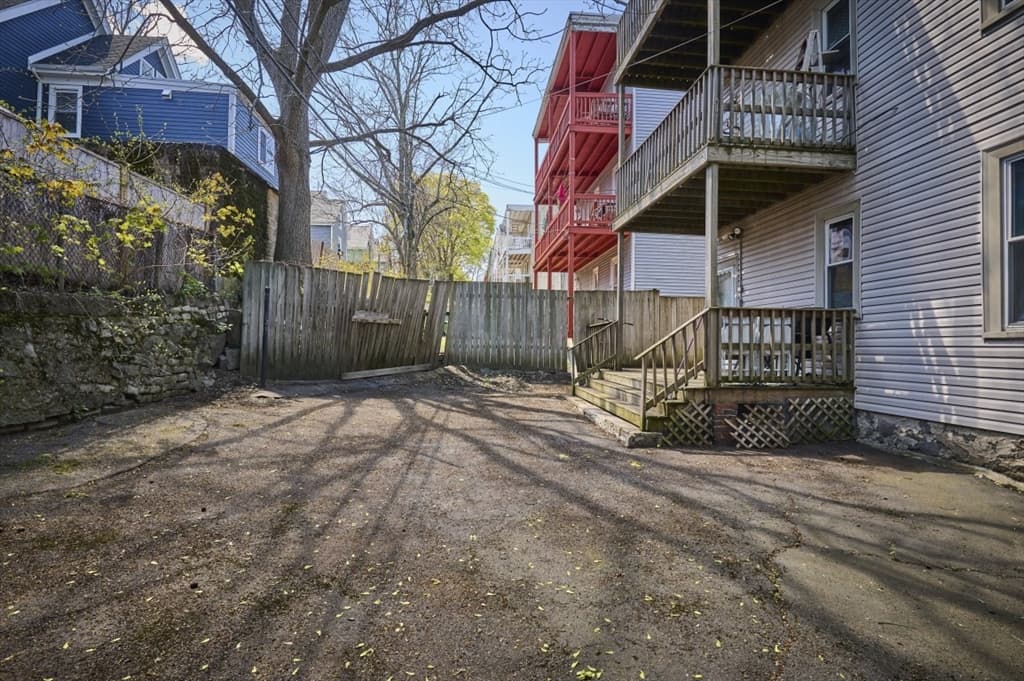 3 Family at 45 Msgr Patrick J Lydon Way, Boston MA 02124, Boston, photo 25 of 29
