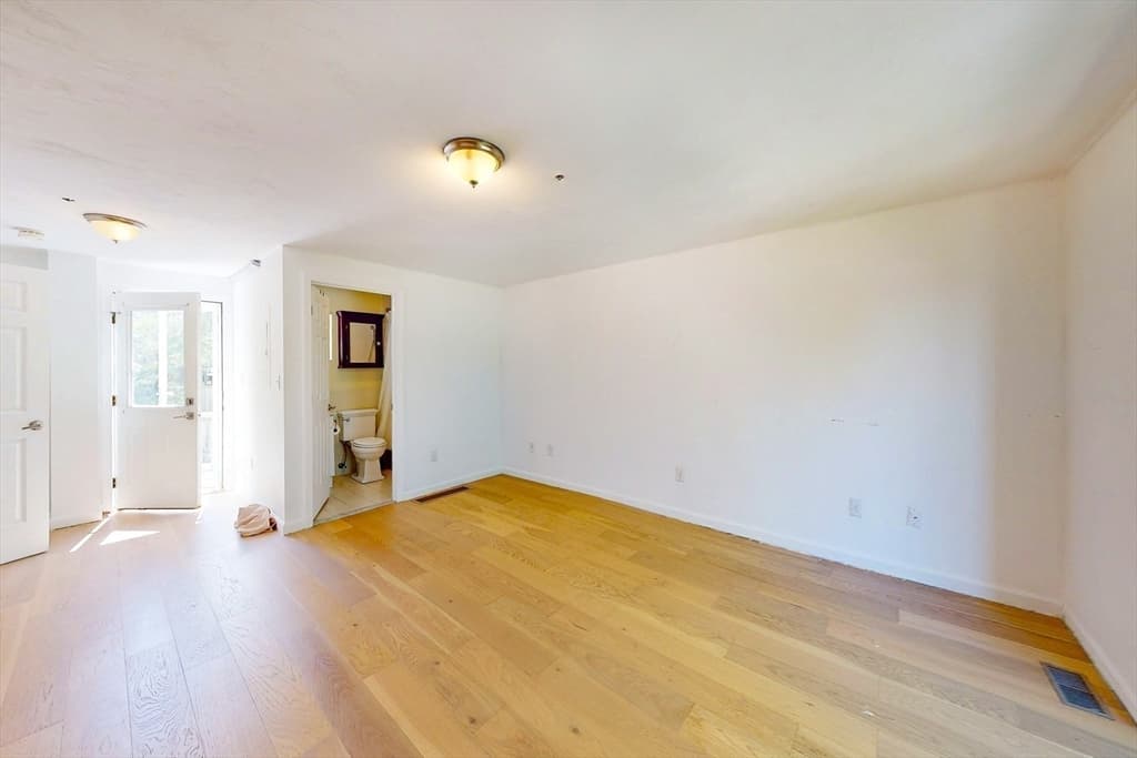 Condominium at 110 Coolidge Hill Rd # 4, Watertown MA 02472, photo 13 of 19