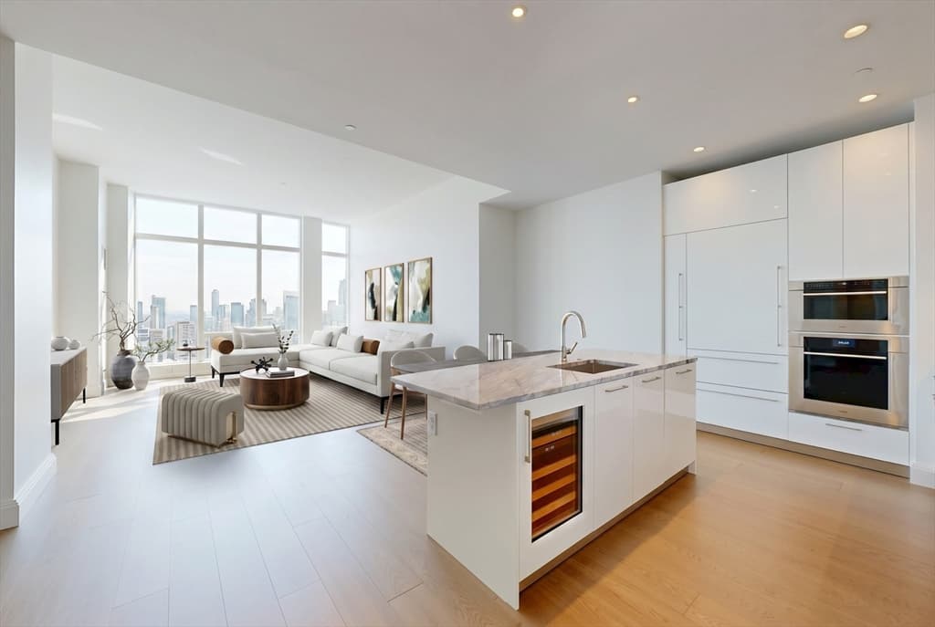 Condominium at 240 Devonshire St # 6011, Boston MA 02110, photo 2 of 38