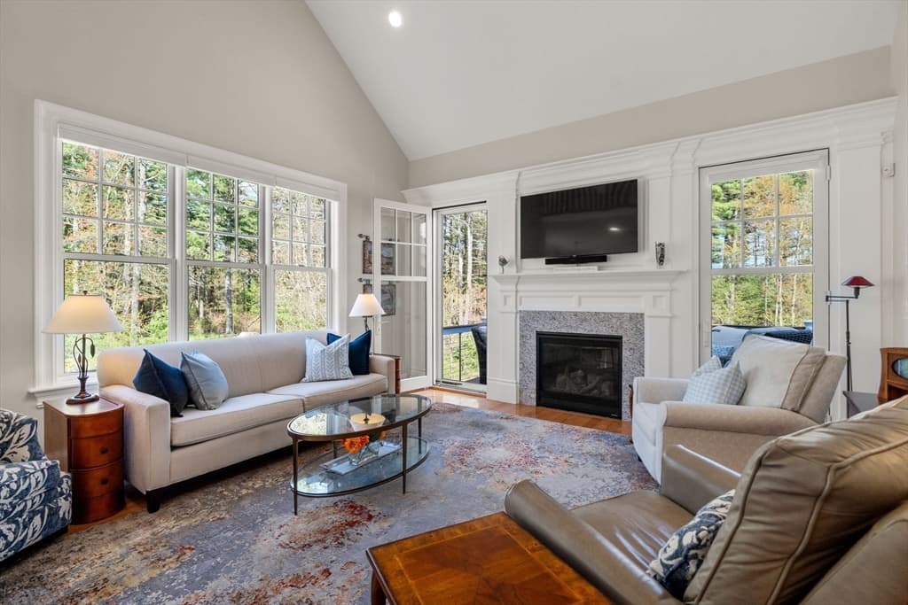 Single Family Residence at 16 Garrison Way # 16, Carlisle MA 01741, photo 7 of 23