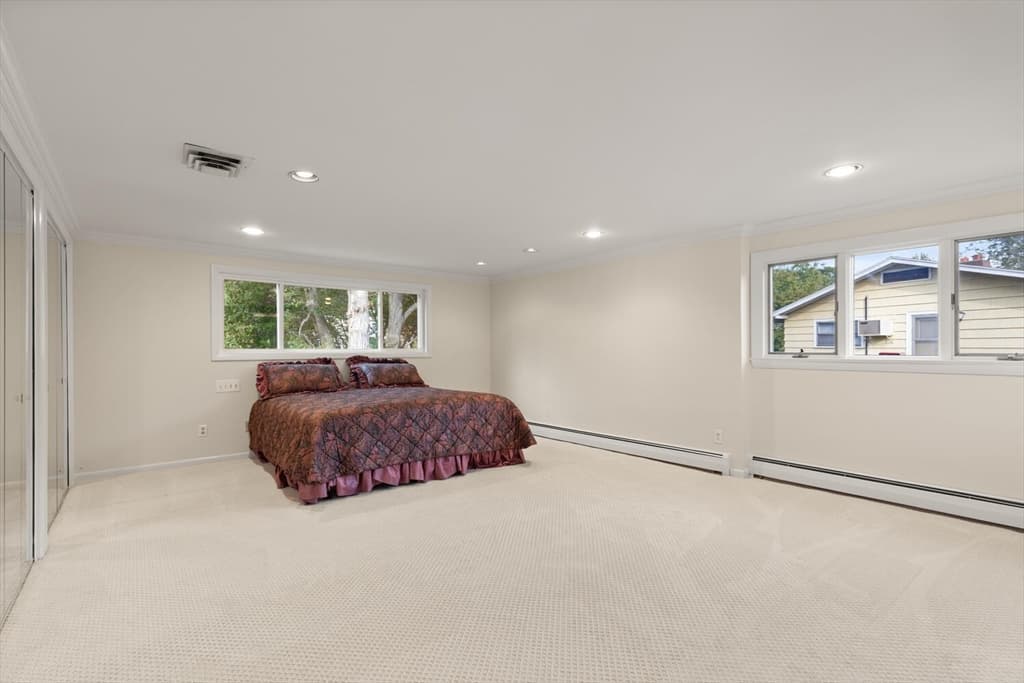 Single Family Residence at 19 Selwyn Rd, Newton MA 02461, photo 12 of 27