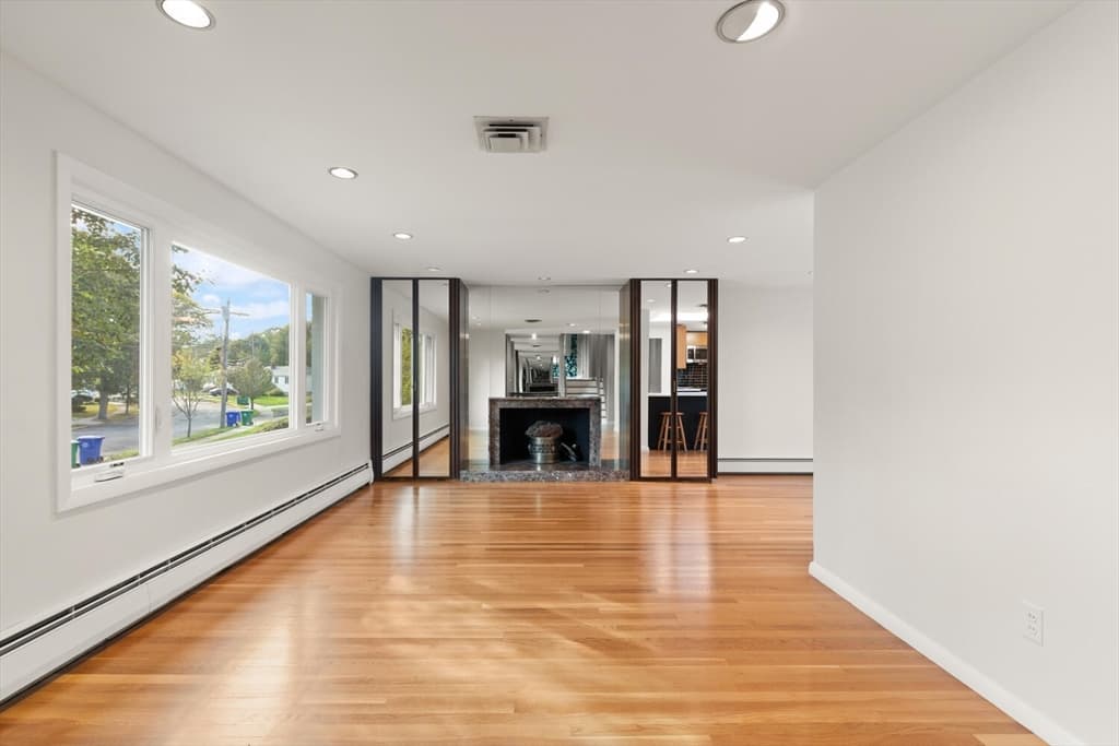 Single Family Residence at 19 Selwyn Rd, Newton MA 02461, photo 9 of 27