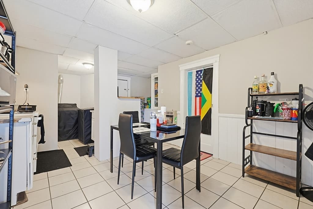 22 Hollywood St # 4B, Worcester MA 01610 photo 5