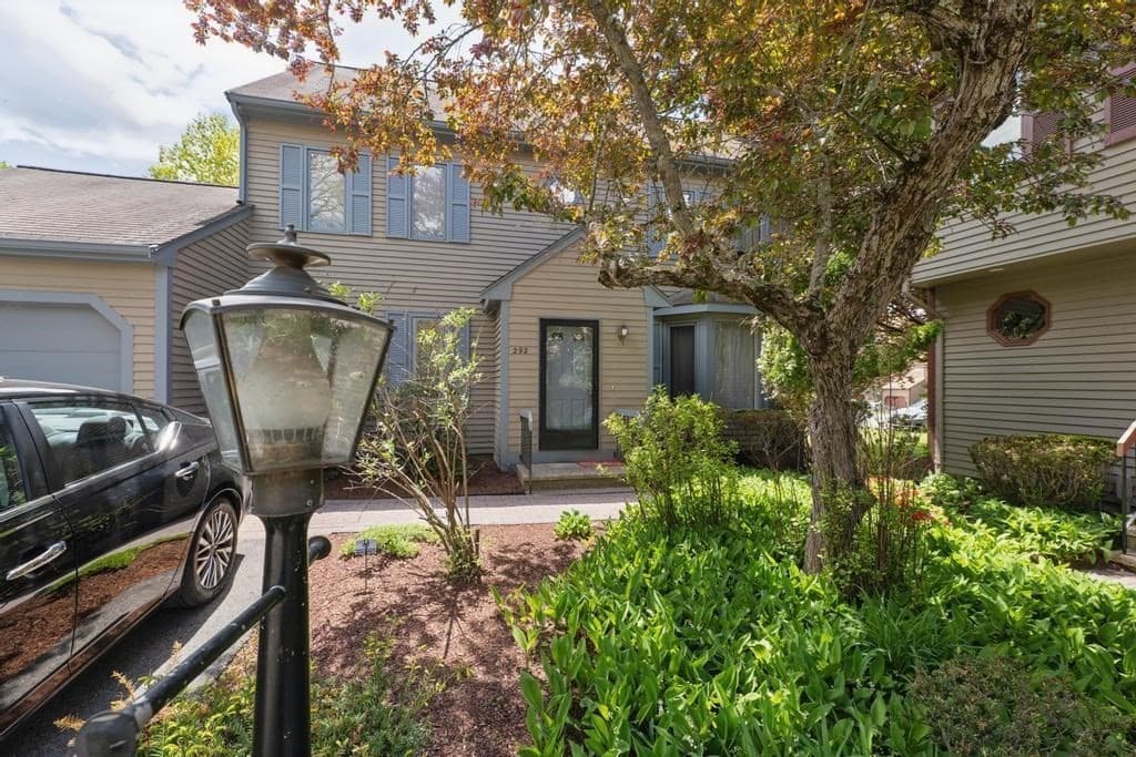 292 Island St # 292, Stoughton MA 02072