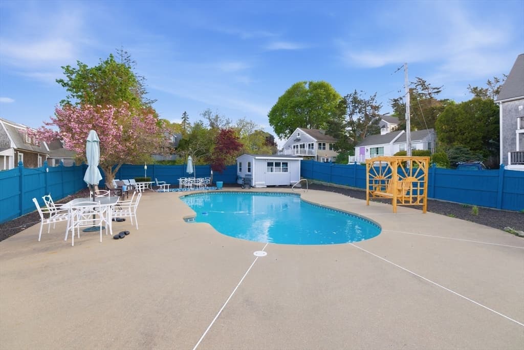 24 Holmes Ave, Kingston MA 02364 photo 9