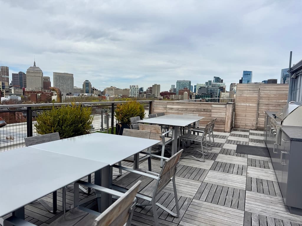 Condominium at 485-495 Harrison Ave # 404, Boston MA 02118, photo 23 of 24