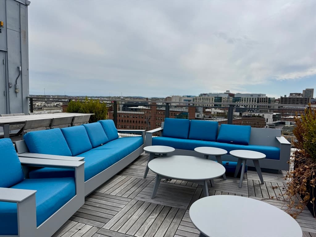 Condominium at 485-495 Harrison Ave # 404, Boston MA 02118, photo 21 of 24