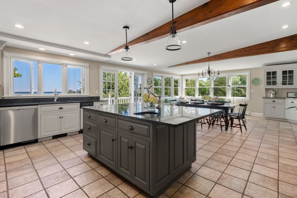 535 Washington Street, Duxbury MA 02332 photo 17
