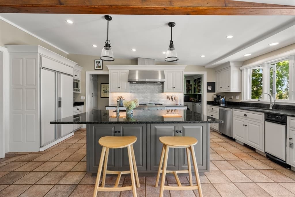 535 Washington Street, Duxbury MA 02332 photo 16