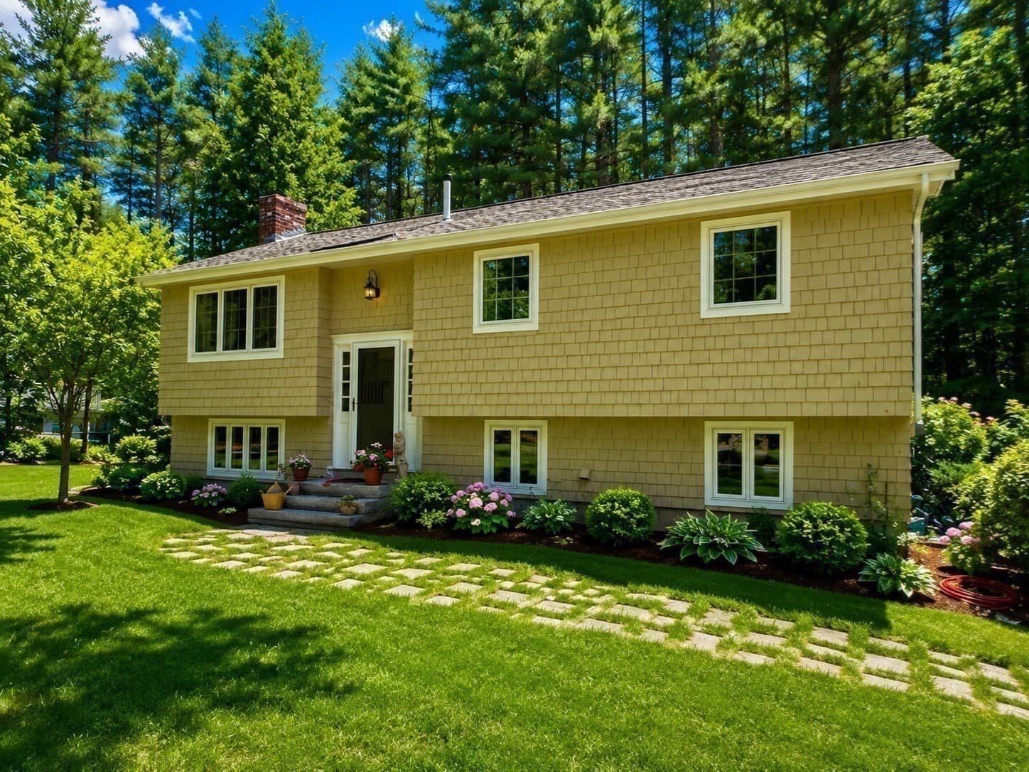 Single Family Residence at 100 S Harbor Rd, Townsend MA 01469, photo 38 of 38