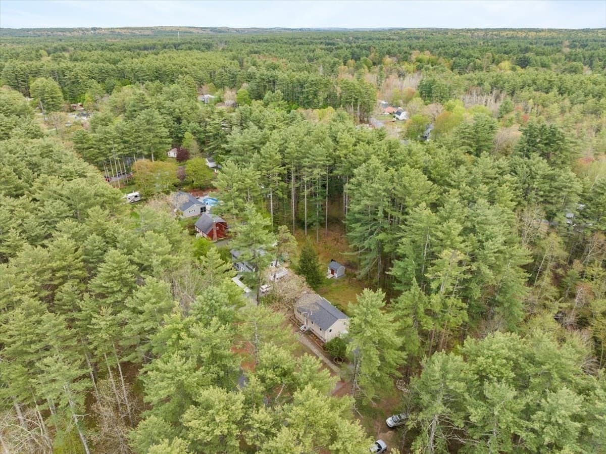 Single Family Residence at 100 S Harbor Rd, Townsend MA 01469, Townsend, photo 25 of 29