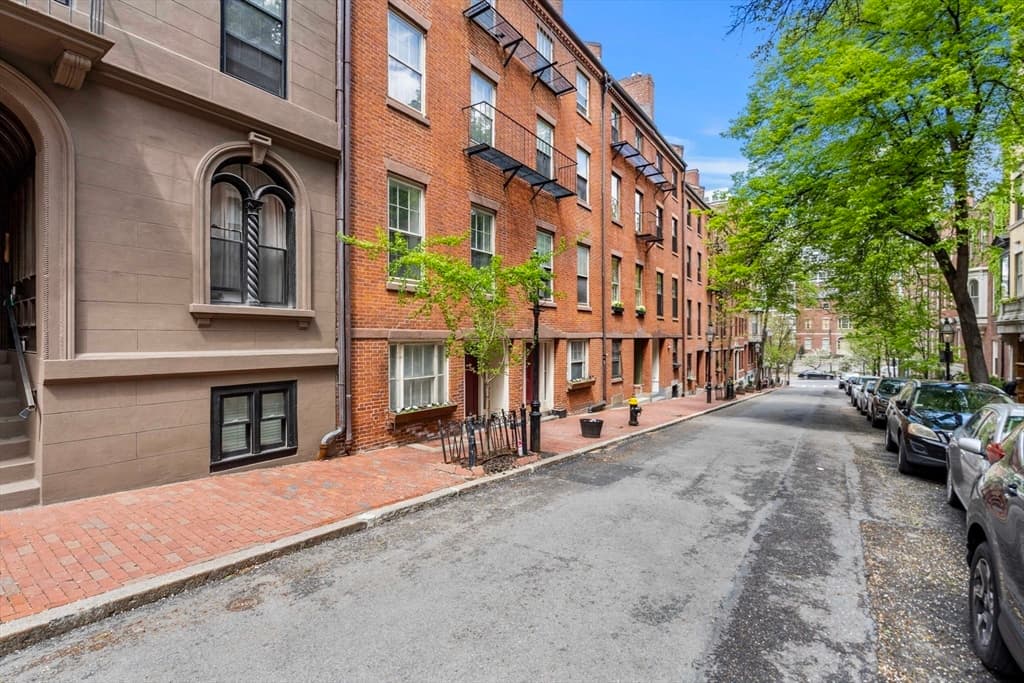 Condominium at 21 Hancock St # 3, Boston MA 02114, photo 23 of 23