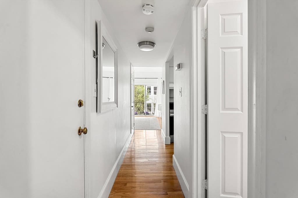 Condominium at 21 Hancock St # 3, Boston MA 02114, photo 14 of 23