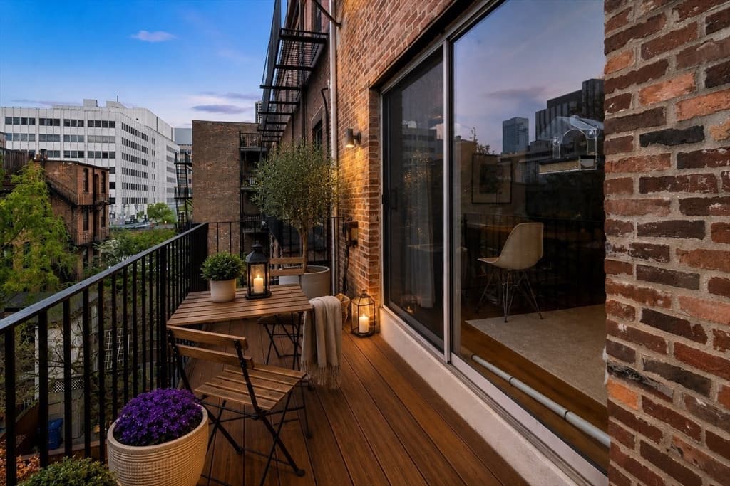 Condominium at 21 Hancock St # 3, Boston MA 02114, photo 19 of 23
