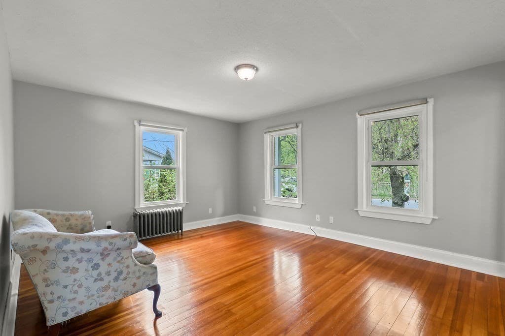 26 Bacon Sq, Plainville MA 02762 photo 13