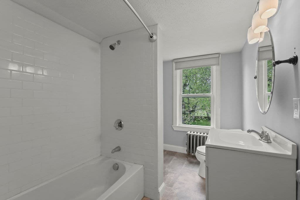 26 Bacon Sq, Plainville MA 02762 photo 21