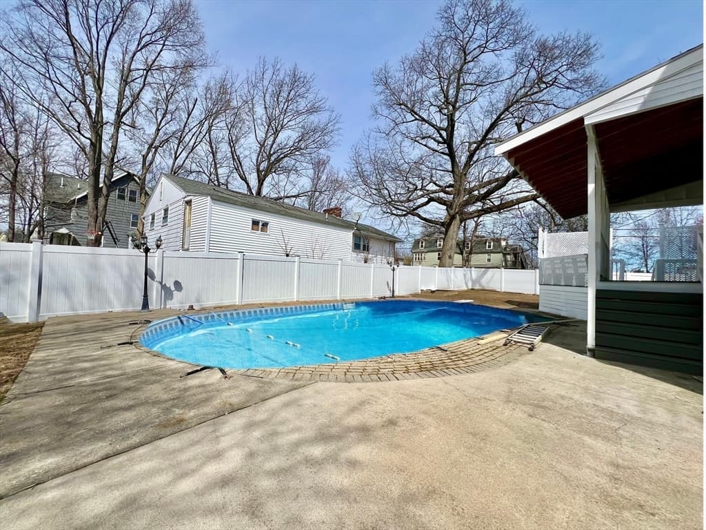 343 South St, Fitchburg MA 01420 photo 38