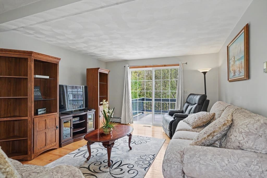 Single Family Residence at 26 Frederick Circle, Tewksbury MA 01876, photo 9 of 29