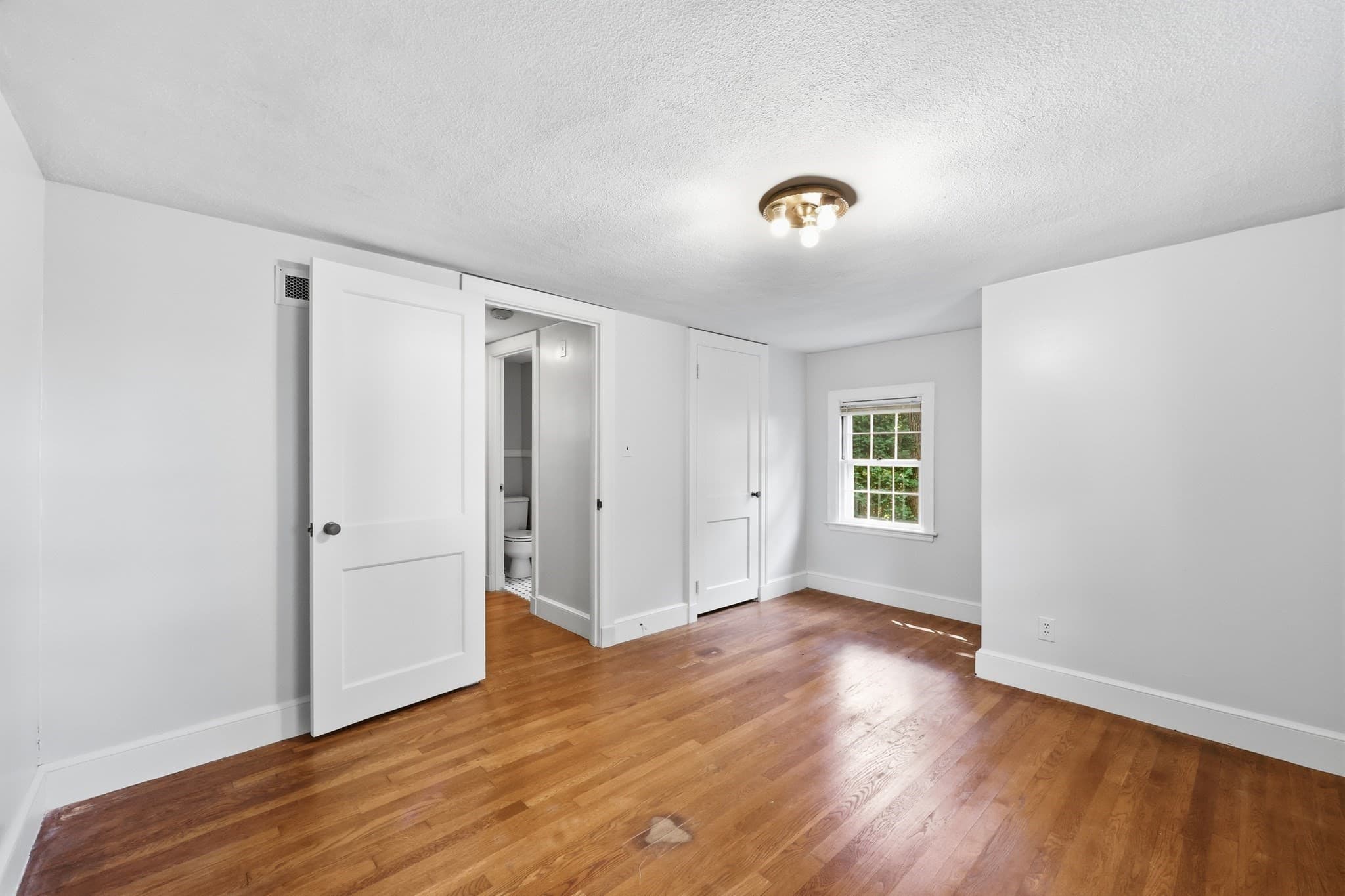 Single Family Residence at 38 Oxford Road, Longmeadow MA 01106, photo 32 of 42