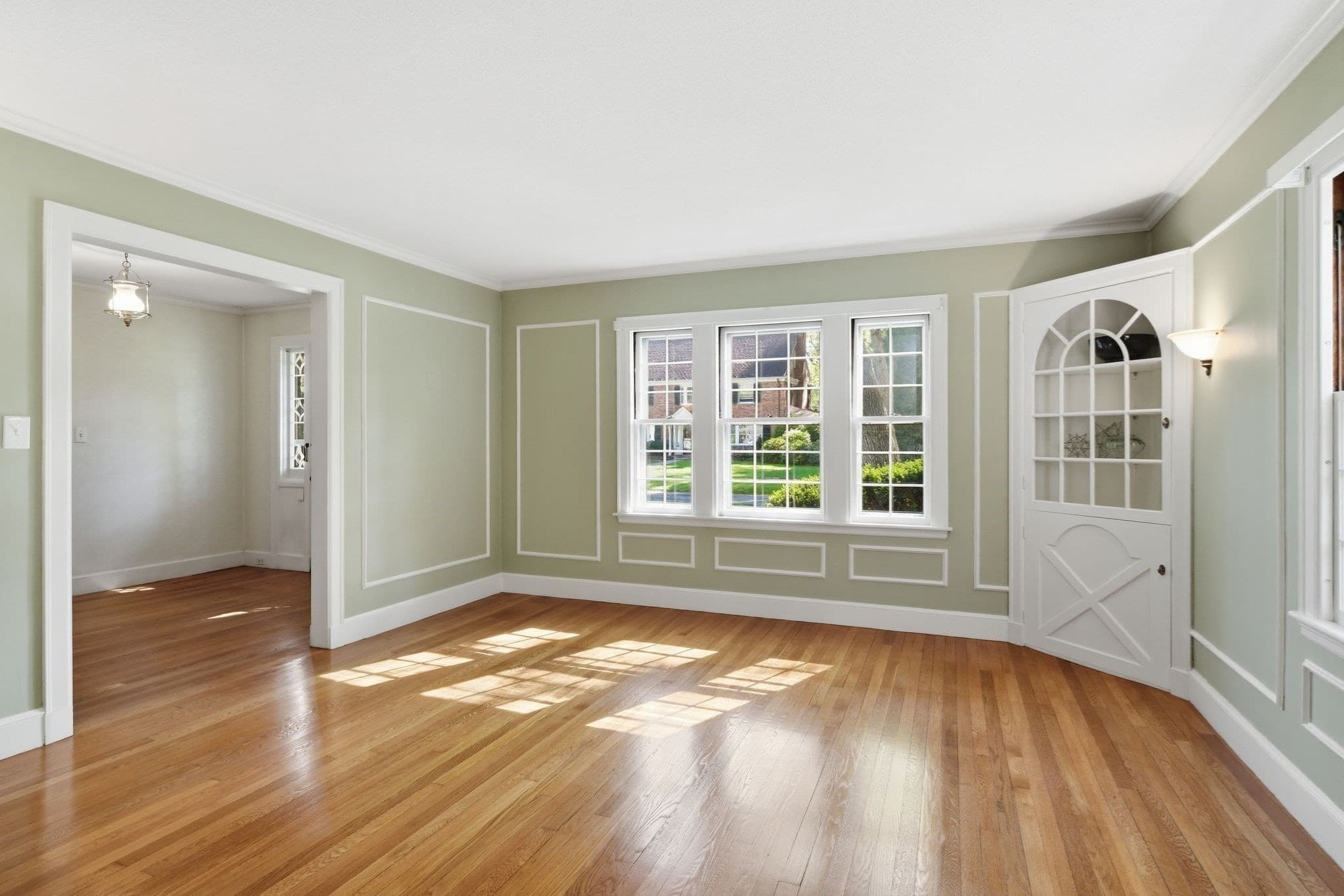 Single Family Residence at 38 Oxford Road, Longmeadow MA 01106, photo 18 of 42