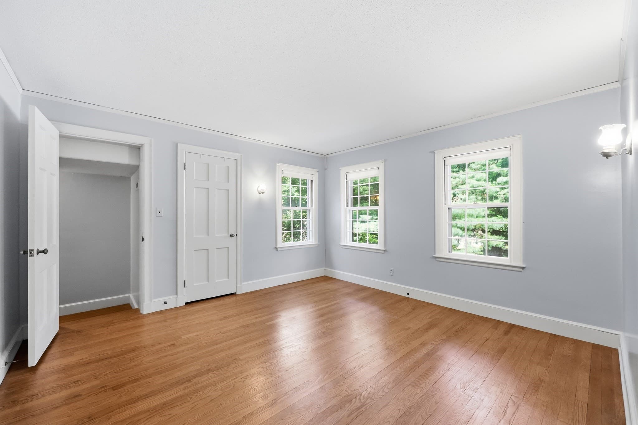 Single Family Residence at 38 Oxford Road, Longmeadow MA 01106, photo 31 of 42