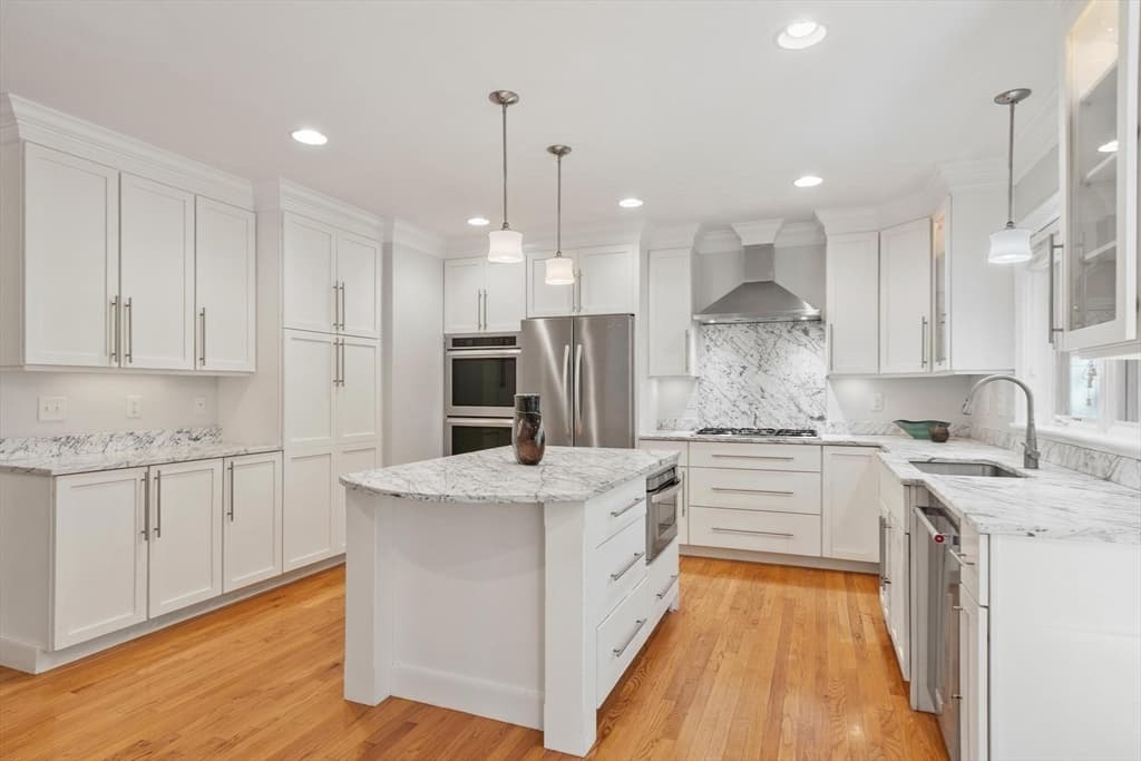 Single Family Residence at 56 Old Marlboro Rd, Concord MA 01742, photo 5 of 33