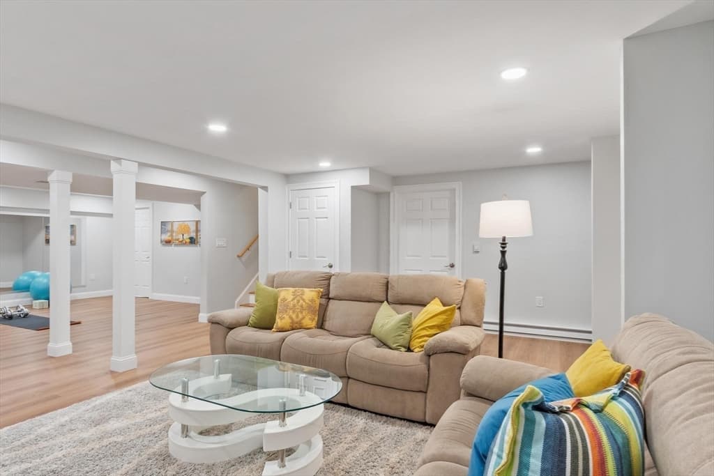 Single Family Residence at 56 Old Marlboro Rd, Concord MA 01742, photo 20 of 33