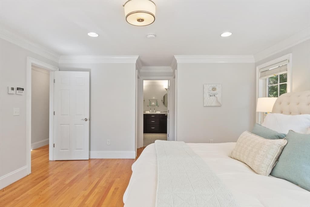 Single Family Residence at 56 Old Marlboro Rd, Concord MA 01742, photo 10 of 33